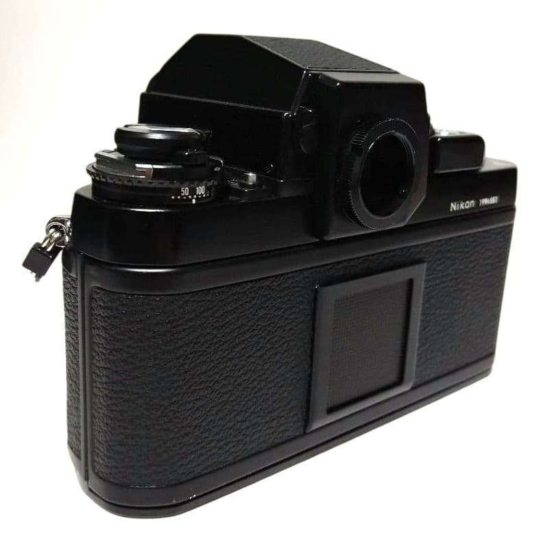 Nikon F3 HP（ハイアイポイント）35mmフィルムカメラ一眼ボディ