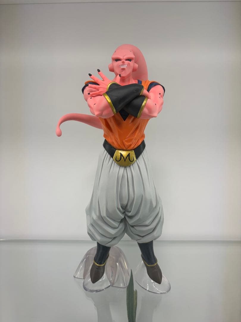 魔神ブウ フィギュア