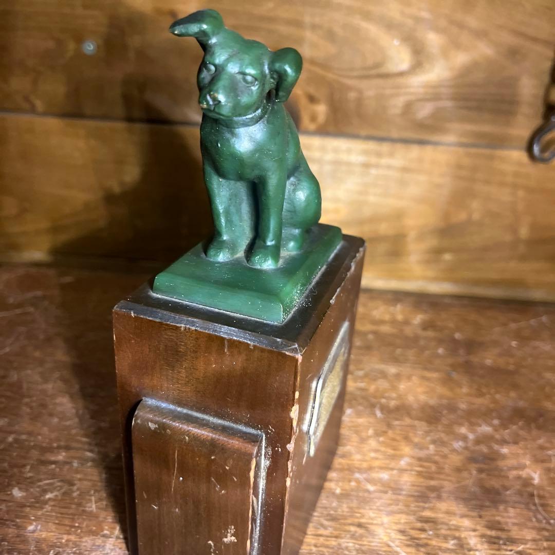 ヴィンテージブロンズ犬像 木製台座付き　Victor