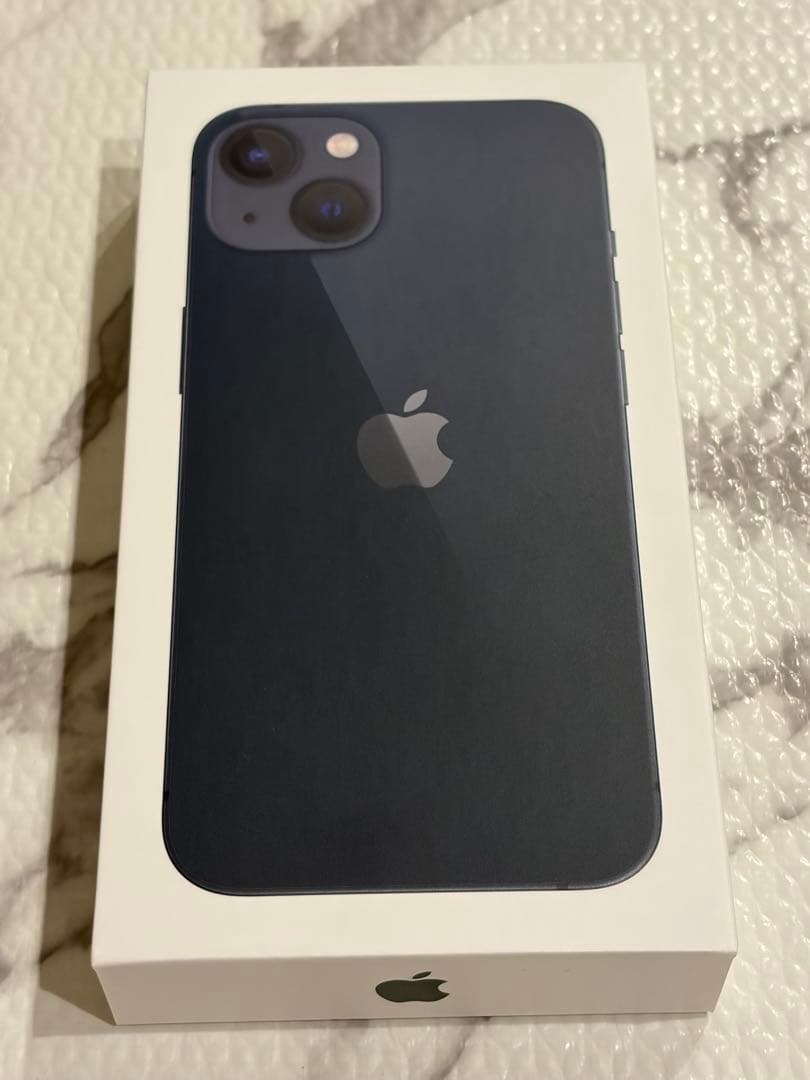 【すず】iPhone13 128GB