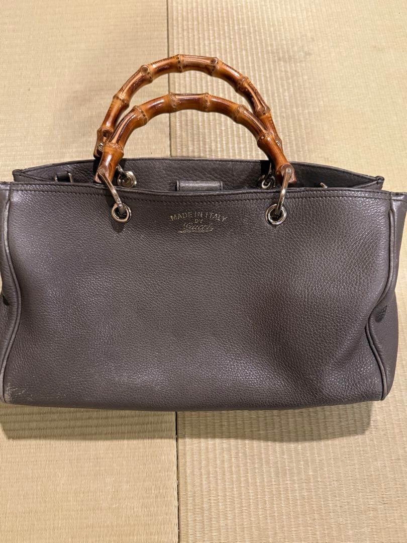 P*e様 GUCCI バンブーハンドル レザートートバッグ MADE IN IT