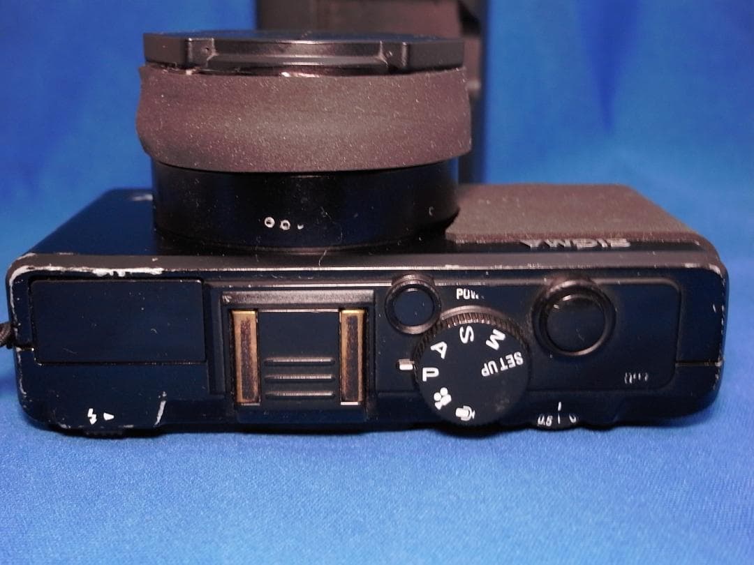 送料込み　シグマ　SIGMA DP2x 少難あり　撮影、再生など実用はOK