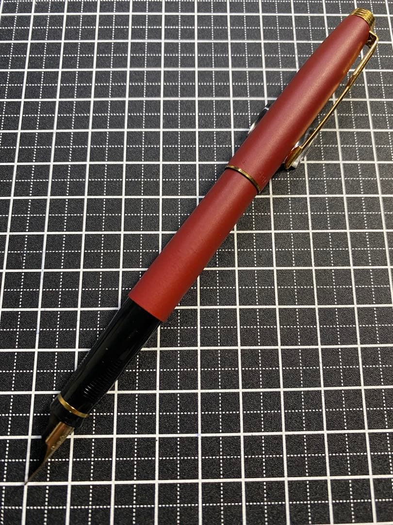PARKER #75 Matt Burgundy 万年筆　字幅F