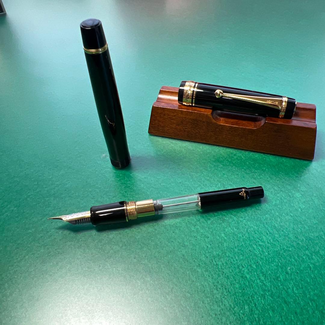 パイロット カスタム845 F（細字） 万年筆 漆塗り 高級モデル