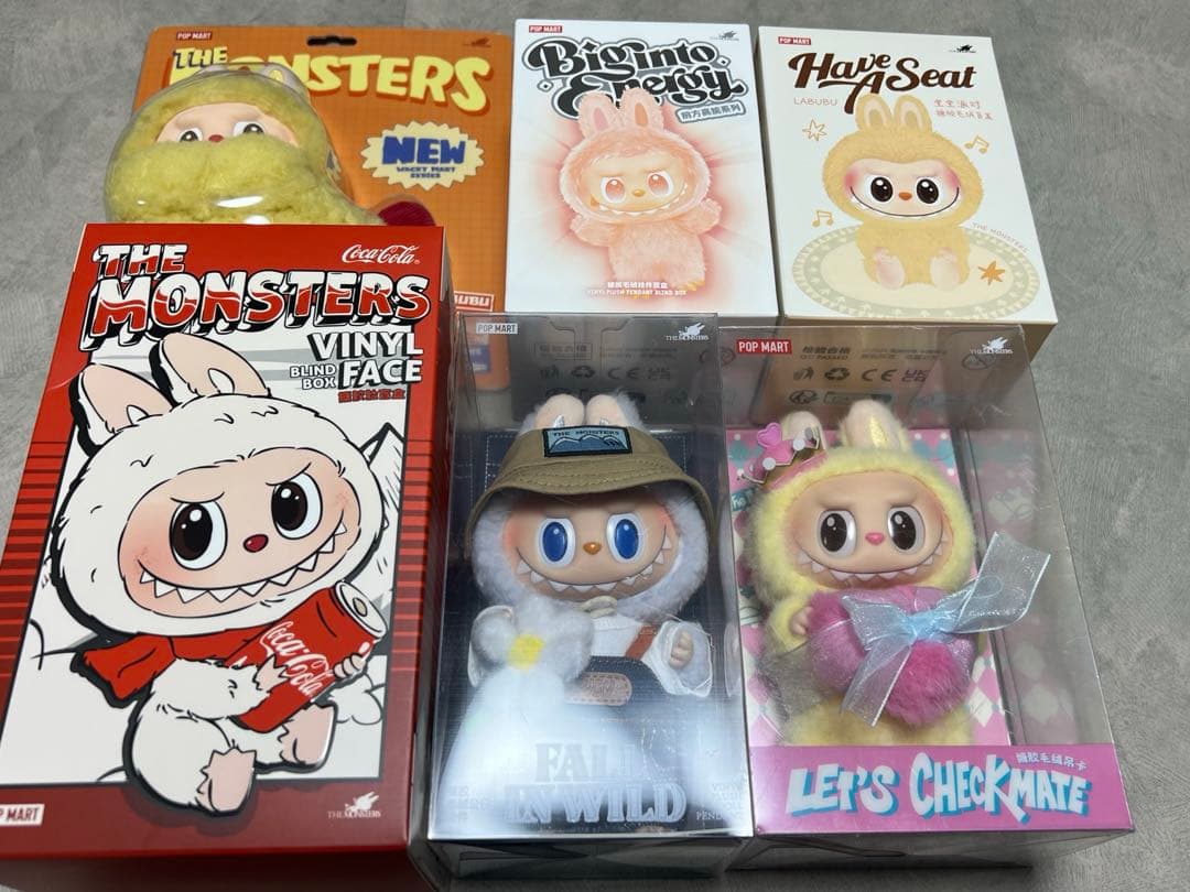 大人気　ラブブ　６個セット！！