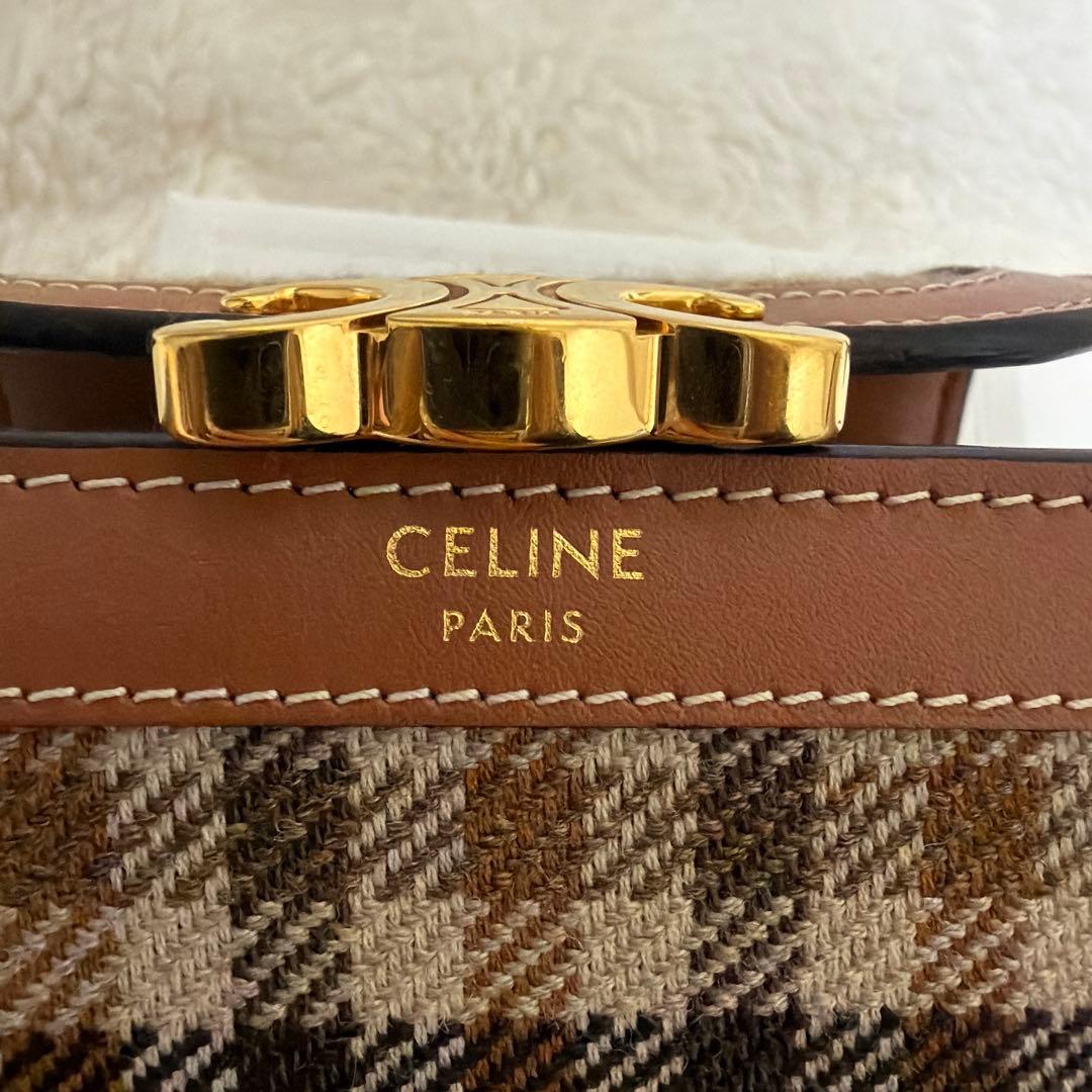 CELINE セリーヌ 財布 スモール フラップウォレット トリオンフ チェック