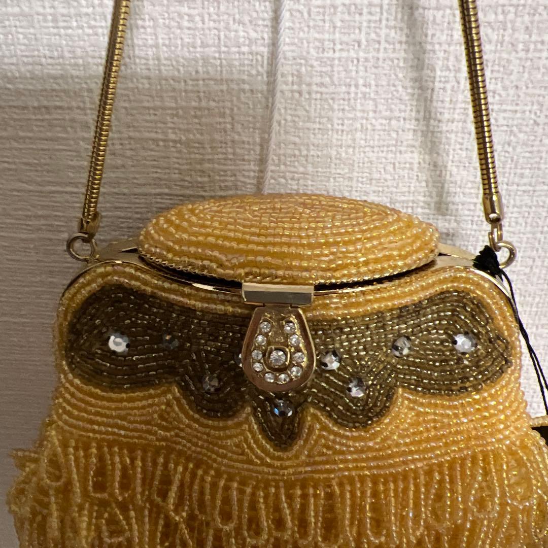 未使用品！豪華！VOICEMAIL ビーズ装飾 ゴールドパーティーバッグ