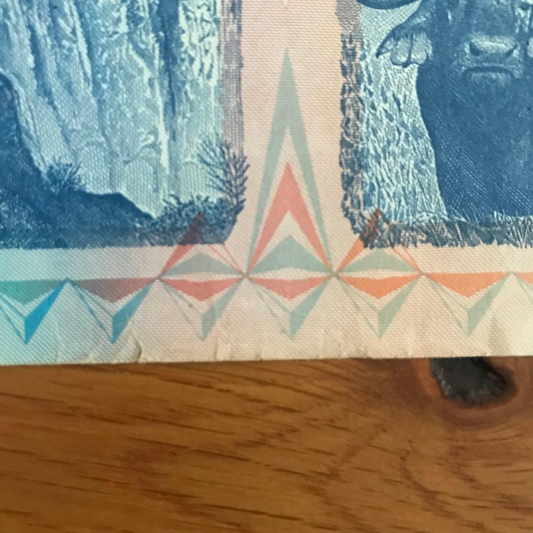 ジンバブエ紙幣　100兆ジンバブエドル