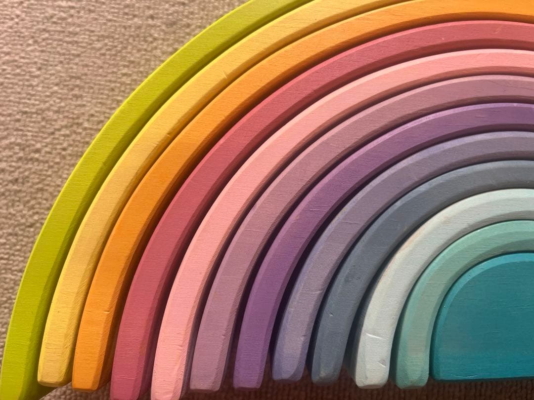 【知育玩具】虹色レインボーアーチ積み木➕白木半円盤セット木製