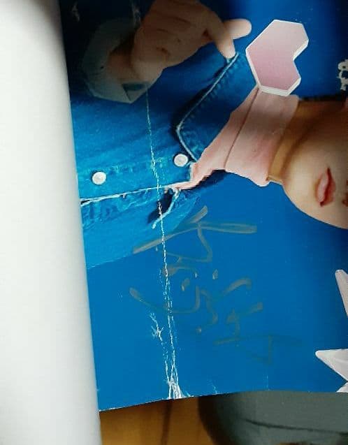 Lazada ポスター　brightwin サイン入　訳あり