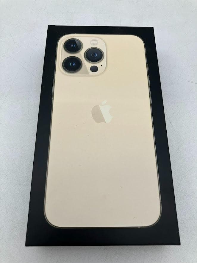 Apple iPhone 13 Pro 本体　ゴールド128GB