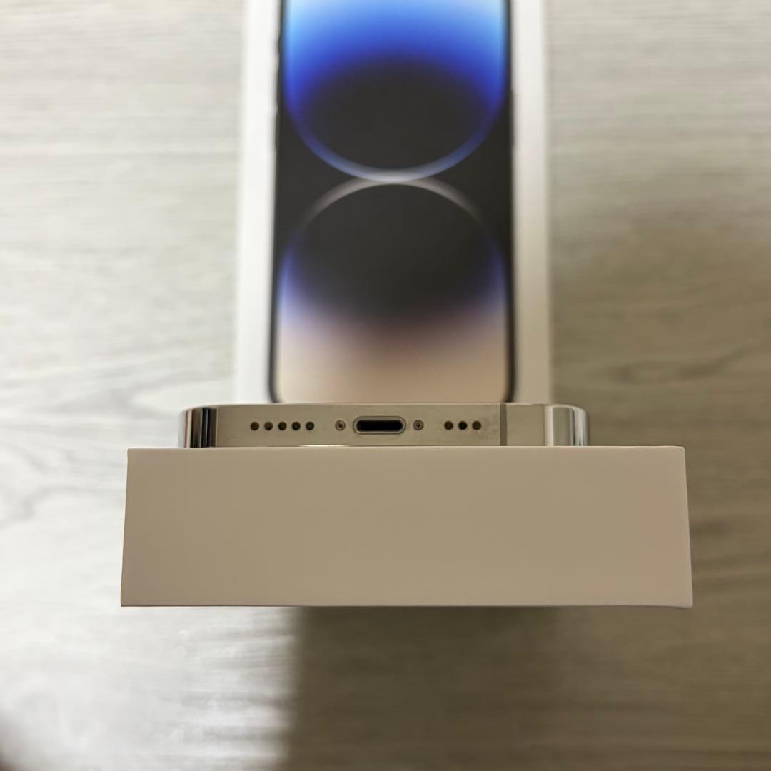 iPhone14pro 本体 SIMフリー シルバー