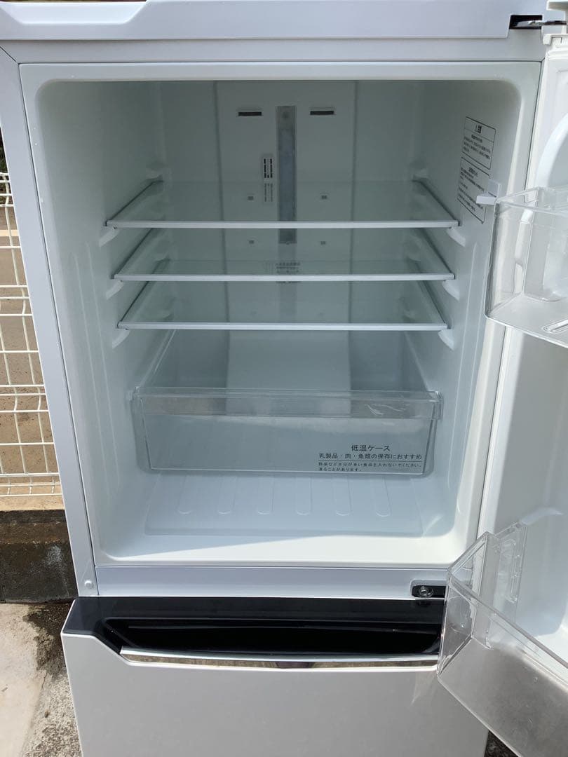 【大人気】ハイセンス 2ドア冷蔵庫 HR-D1302 130L 2017年製