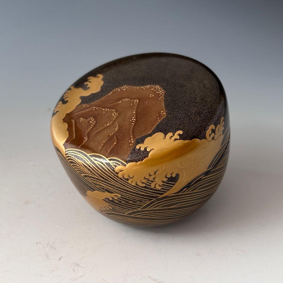 茶道具　銀地　岩波蒔絵　平棗　夏目有彦　共箱　漆芸　茶会　茶器　薄茶　稽古