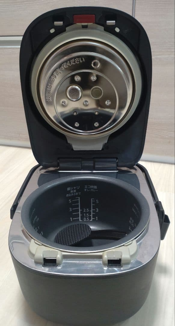 Panasonic 可変圧力IHジャーSR-MPW10E8 5.5号炊き1.0L