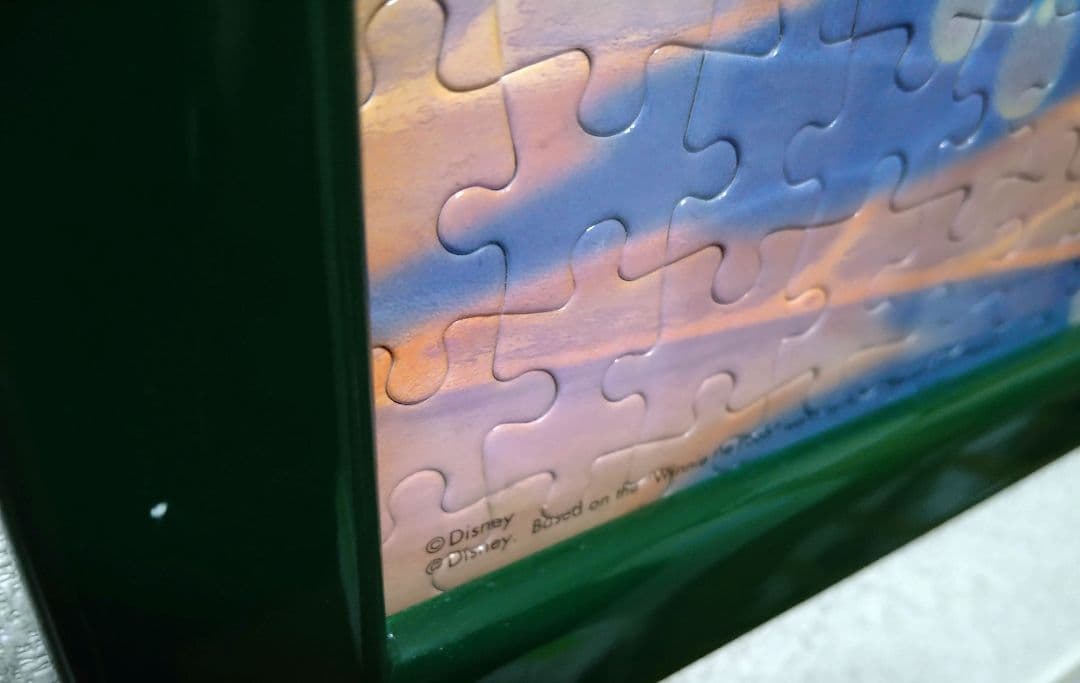 ディズニージグソーパズル1000ピース 額付き完成品 夕暮れのトイショップ