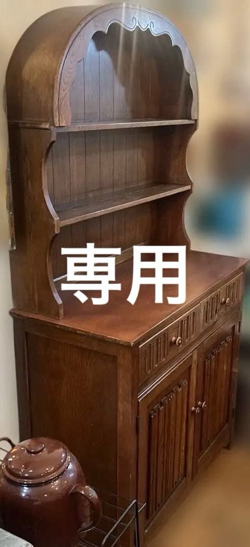 英国アンティーク木製キャビネット オープンシェルフ付き