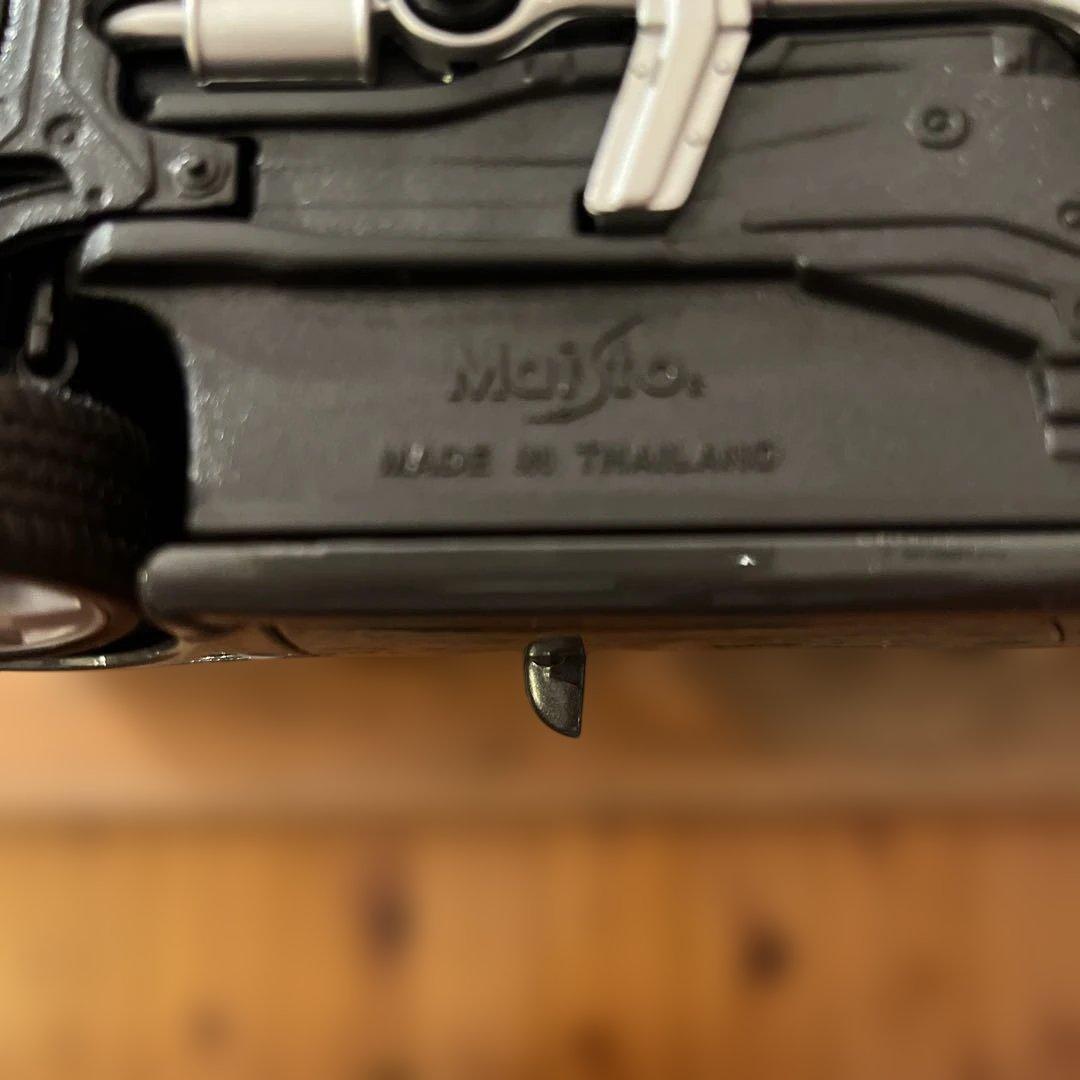 ミニカー Audi TT Roadster 1/18