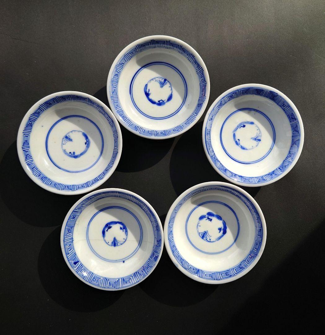 染付　ベロ藍　小ぶりの蓋つきお茶碗　蓋物　奈良茶碗　ご飯茶碗　群青　蓋1枚割れ