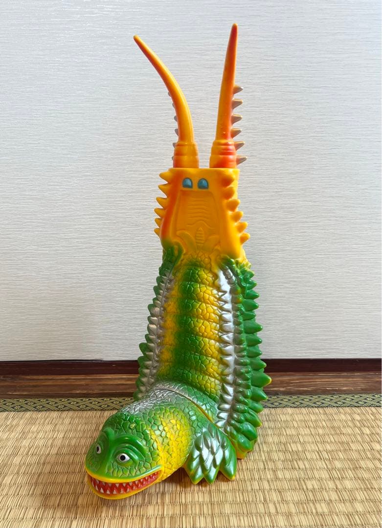 ブルマァク　バンダイ　ジャイアント　ツインテール　復刻版ソフビ　怪獣　39cm