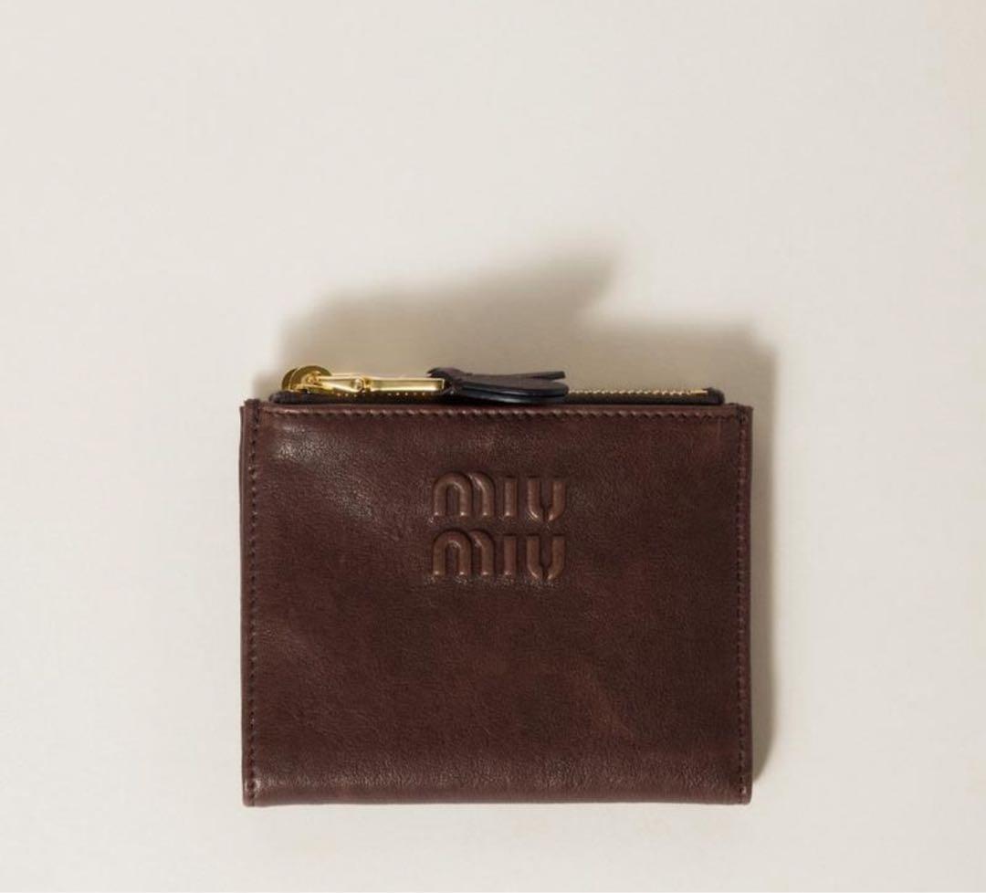 安心鑑定 美品miu miu ナッパレザー 財布 ブラウン