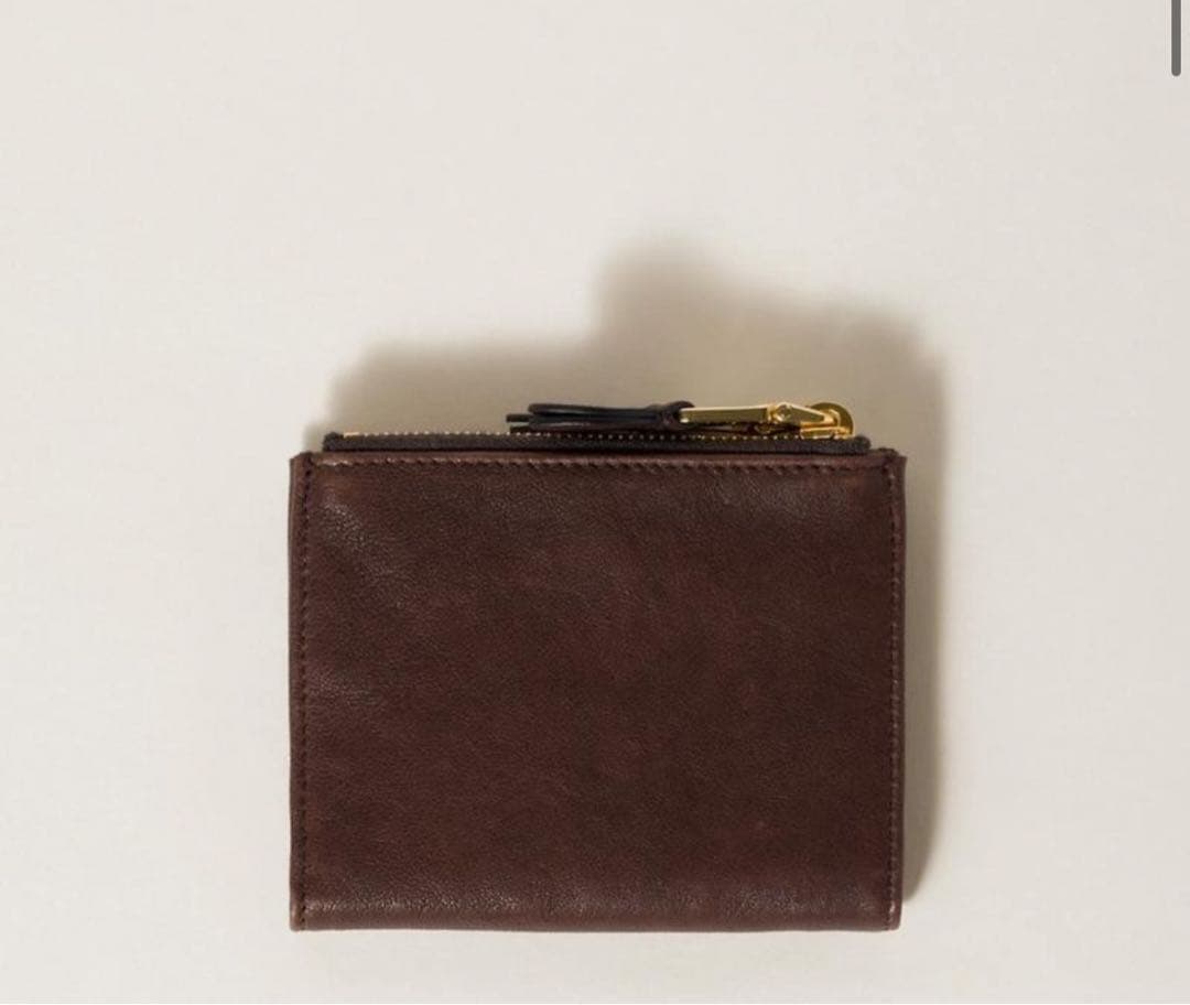 安心鑑定 美品miu miu ナッパレザー 財布 ブラウン