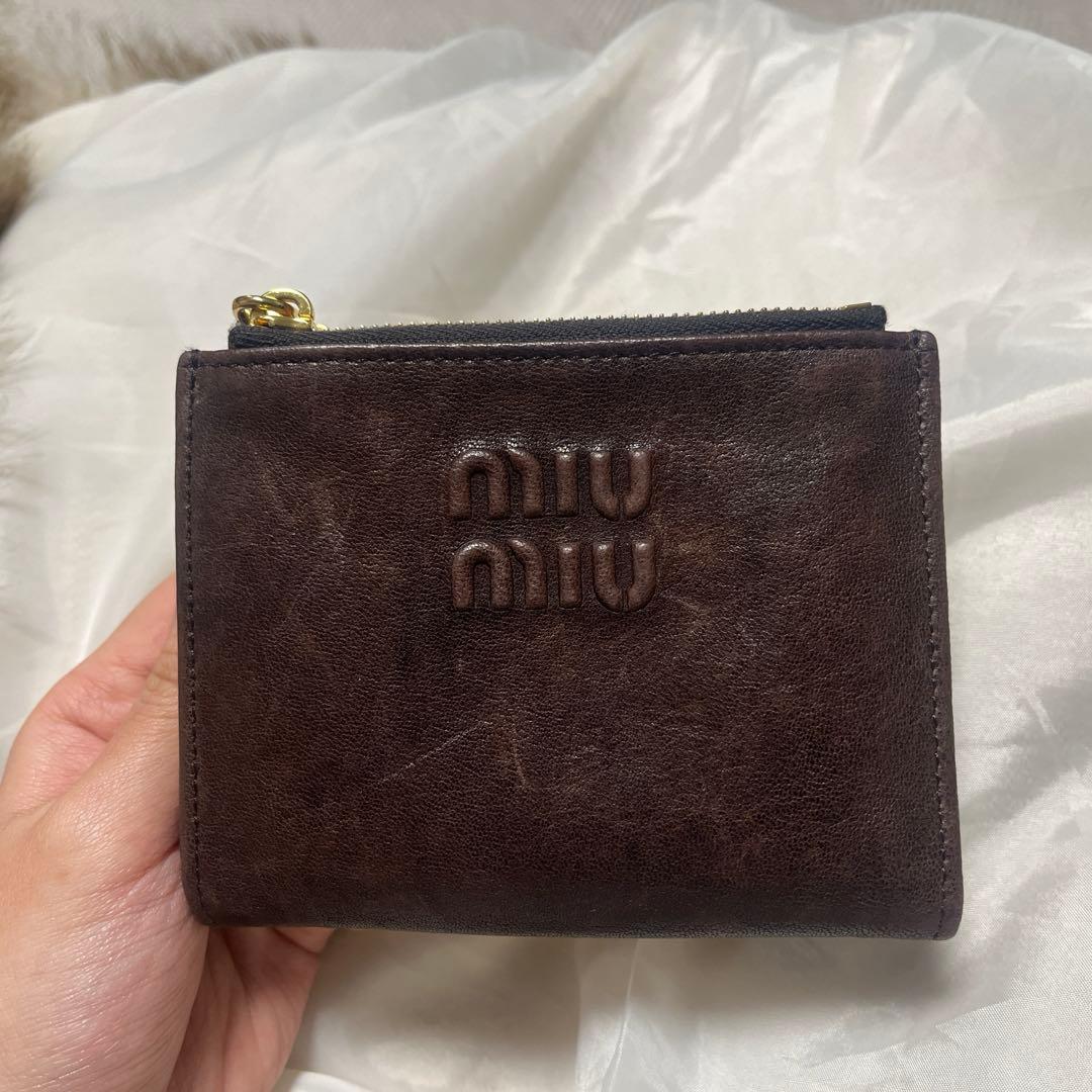安心鑑定 美品miu miu ナッパレザー 財布 ブラウン
