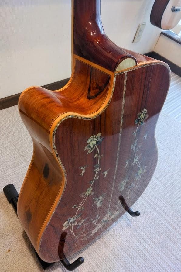 サムズドレッドカッタウエイ　オール単板