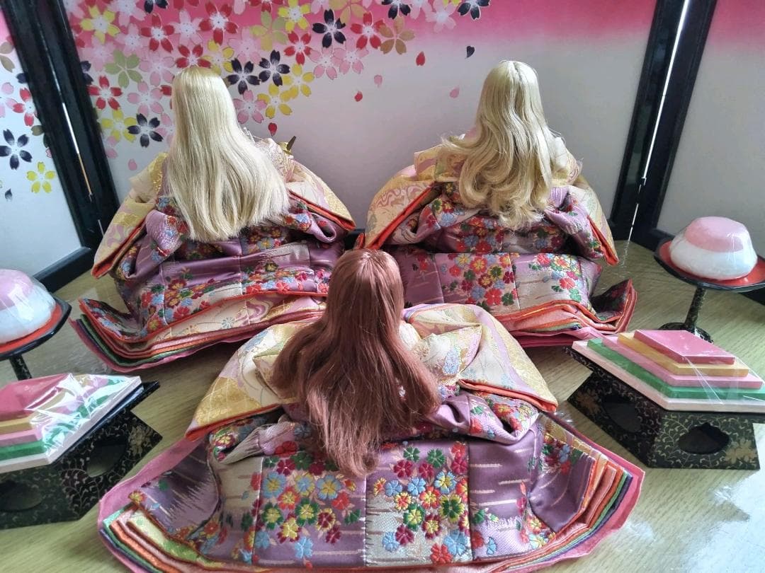 雛人形　リカちゃん　三人官女　小道具付き　リメイク品 　⑤