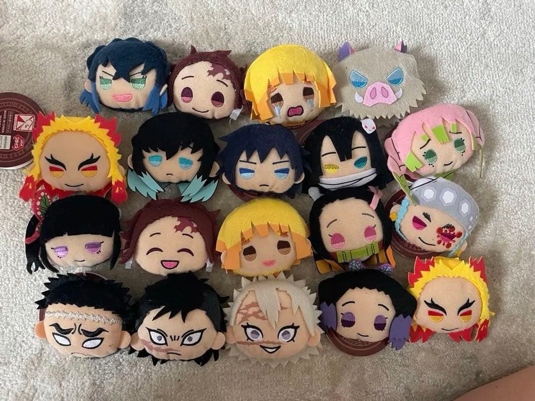 u*t様 鬼滅の刃　きゃらまるマスコットバッジ　19セット売り❤︎