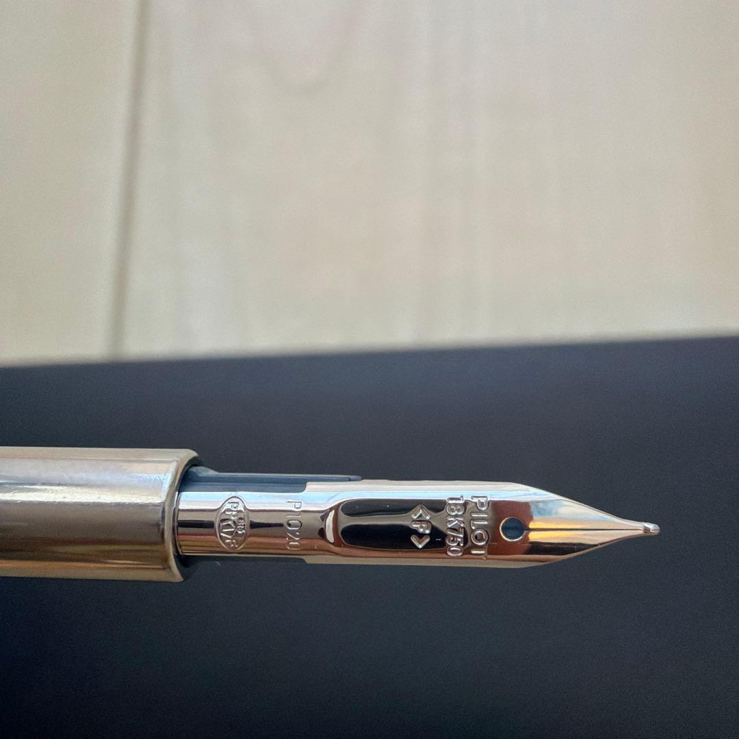 【美品】キャップレスデシモ　20カラーズ　レッド　赤　限定品