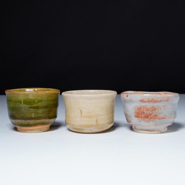 加藤芳右衛門・光右衛門・弥右衛門　三種ぐい吞み　黄瀬戸・青（織部）・鼠志野