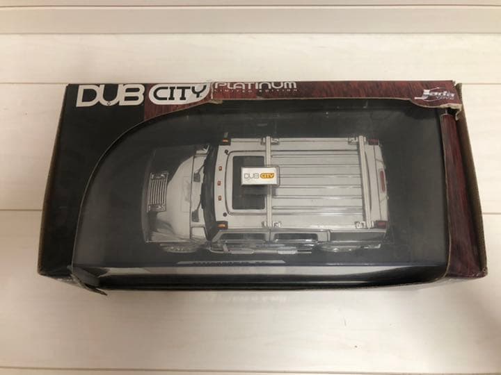 HUMMER H2 1/24スケールフルメッキ