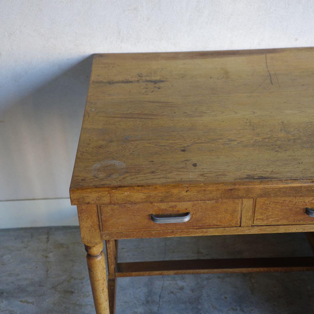 デスク　古いレトロな机　作業台