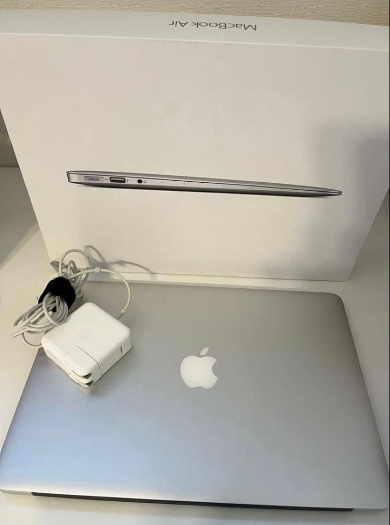 Apple MacBook Air シルバー201713インチ8GB128GB