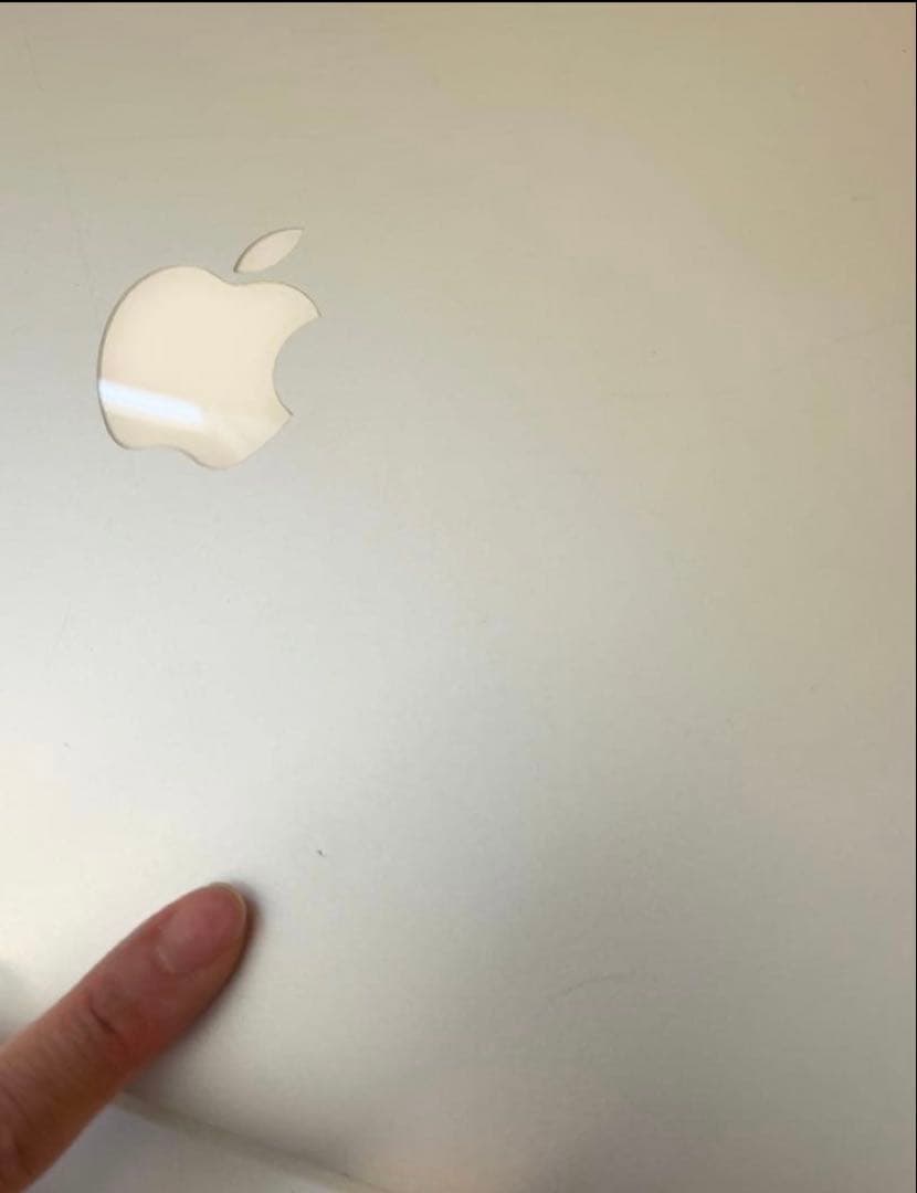 Apple MacBook Air シルバー201713インチ8GB128GB