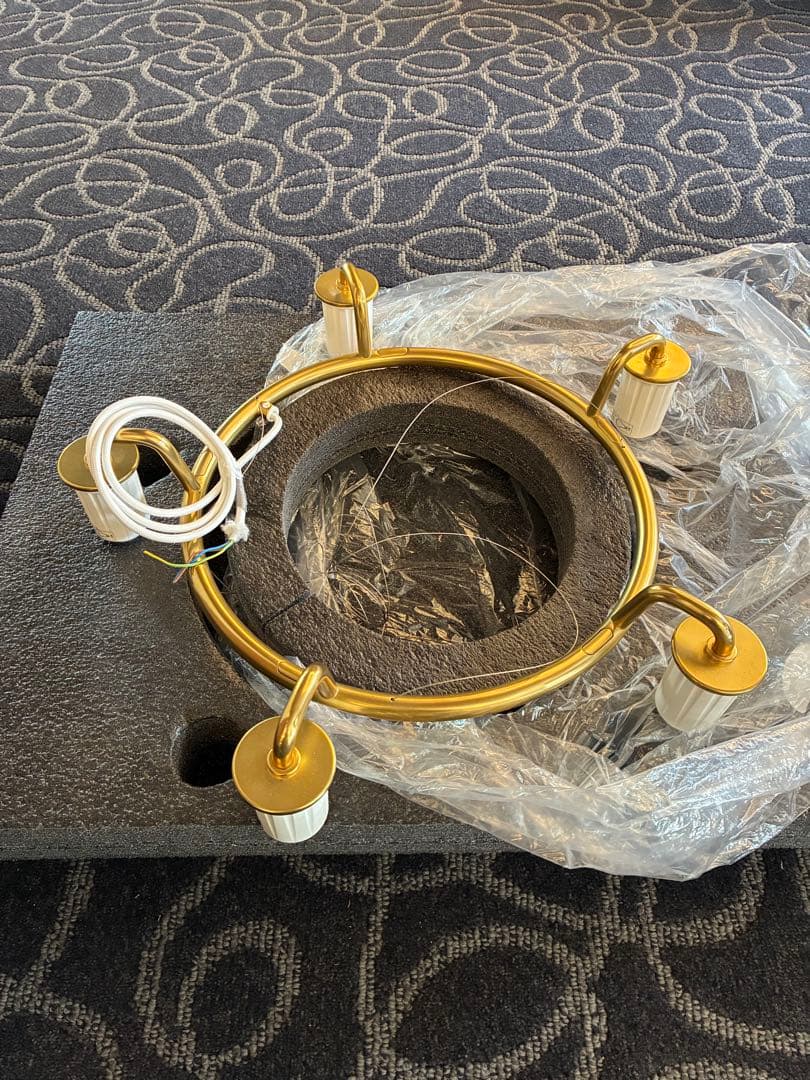 ルイスポールセン　VLリングクラウン5灯タイプ