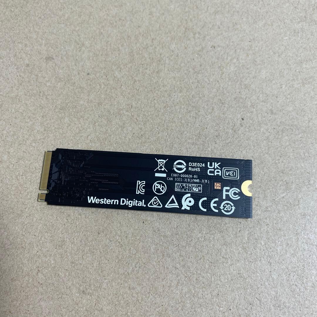 ウエスタンデジタル　内蔵SSD 1TB WD Black SN770