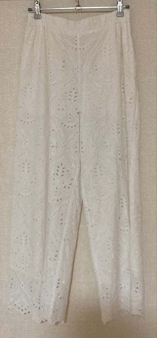 Ballseyダマスクスエンブロイダリー セミワイドパンツ