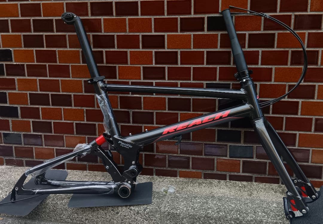 28日迄期間限定価格 REACH フレームセット