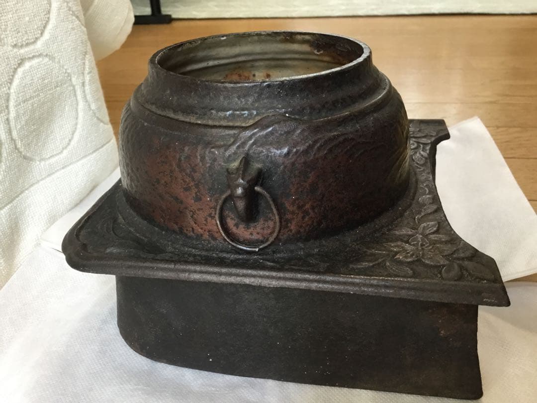 時代物　骨董　鉄瓶　茶釜　茶道具　茶器　真鍮蓋　美術品　レトロ　アンティーク