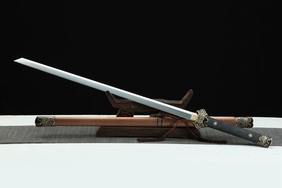 傾国牡丹唐刀 模造刀 居合刀 武士道 武具 漢剣 唐刀 龍泉剣 手鍛造打