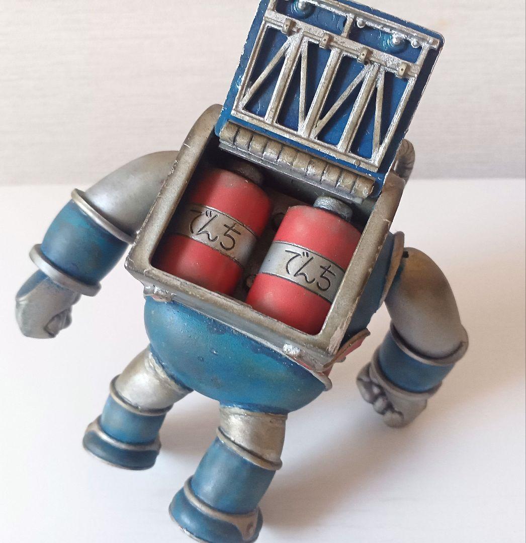 【バンダイプラモデル】Dr.スランプアラレちゃんキャラメルマン１号ジオラマ完成品