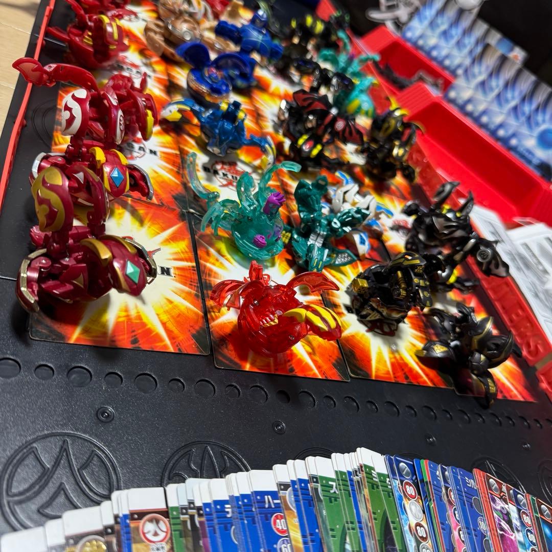 爆丸　スタジアム　本体34体　説明書付