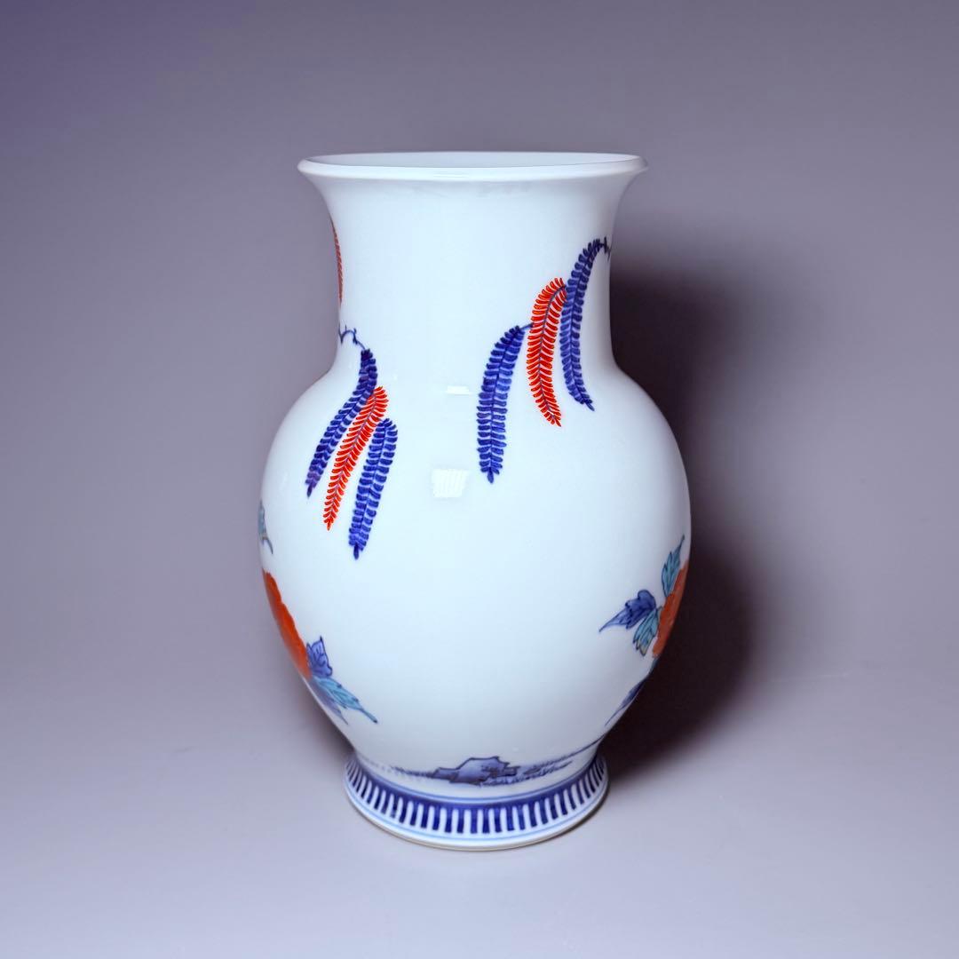 人間国宝　今泉今右衛門　錦岩牡丹絵花瓶　在銘　共箱　櫛文高台　有田焼