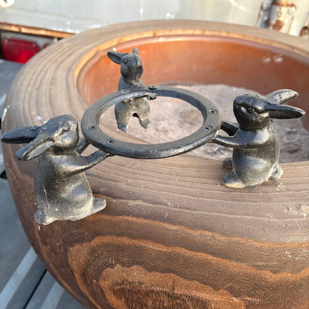 火鉢 うさぎ五徳付　手炙り 木製 工芸品 古道具 レトロ アンティーク 古民具