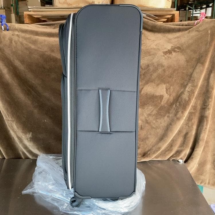 Luggage Miller 大型キャリーケース ブラック