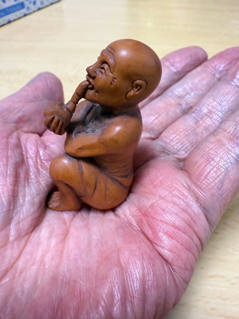 木製根付け　在銘