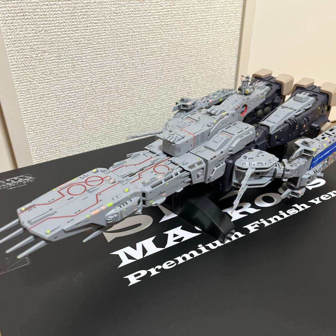 1/3000 SDF-1 MACROSS Premium Finish マクロス