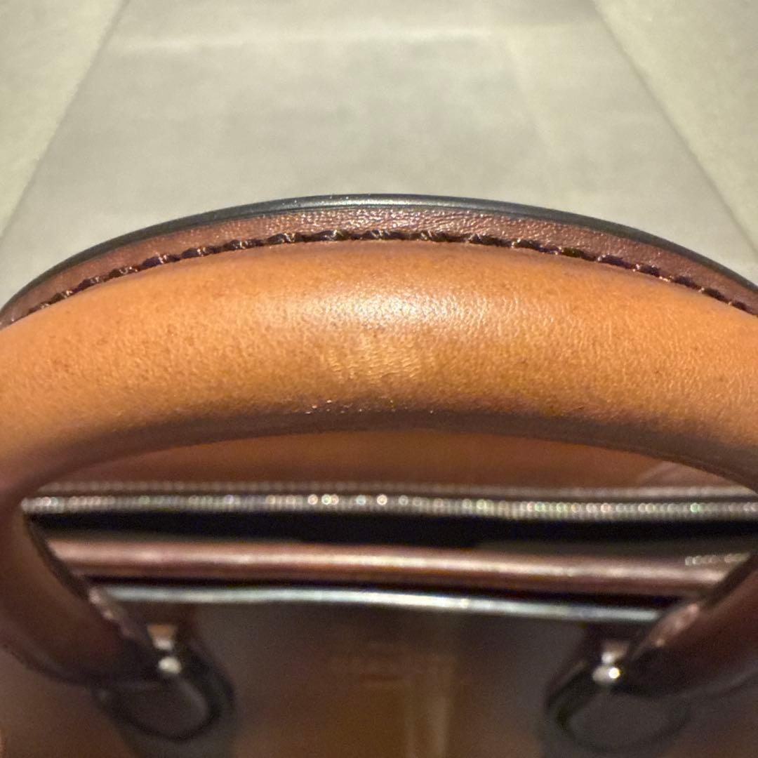 【美品】ベルルッティ アンジュール パティーヌレザー【定価682,000】希少